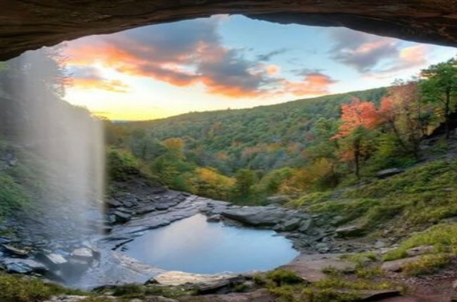The falls, like the clove and creek with which they share a name, are a relatively recent addition to the Catskills in terms of geologic time. 