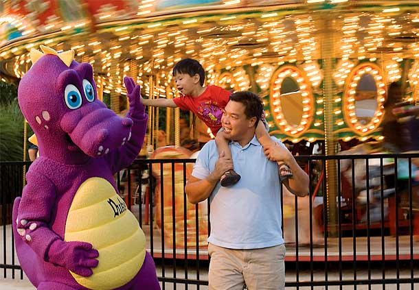 Dutch Wonderland Family Amusement Park