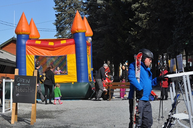 More than just skiing. Mt. Peter ski resort and lodge also house refreshment stations, lodge seating, fun, and games.